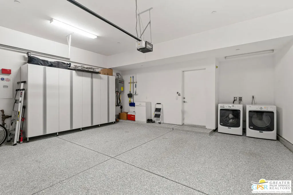 332 Goleta Way, Palm Springs, California 92264 home-pic-45